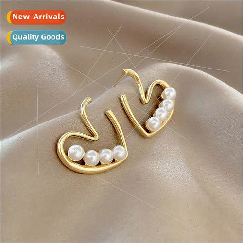 French vintage notched heart pearl stud earrings适用women ea