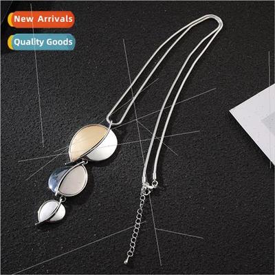 New Necklace Europe Vintage Long Peach Heart Pendant Metal L