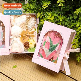 Wedding Bridesmaid gift set ins wedding gift box empty box b