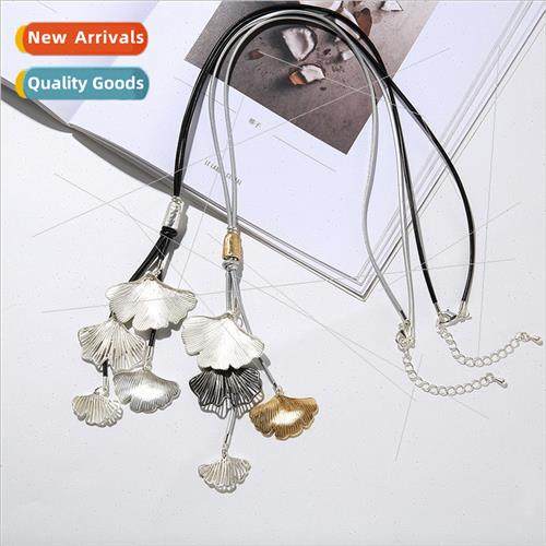 New necklace Europe atmosphere hundred wh ginkgo leaves long