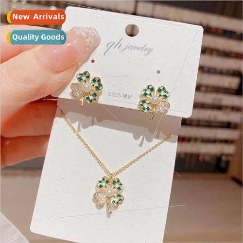 2022 summer new fashion simple diamond collision color four-