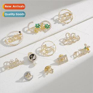 Copper plated inlaid zirconium small su brooch women Korea p