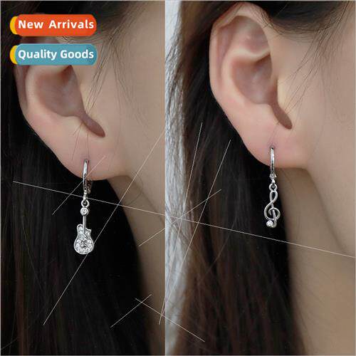 Guar notes asymmetric ear buckle earrings musical instrument