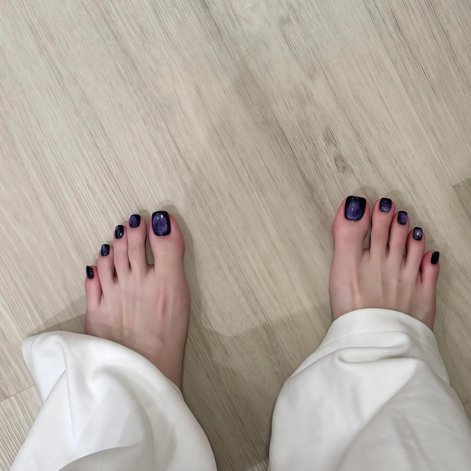 小红书新款脚趾甲成品穿戴甲高级显白学生孕妇可拆卸脚假指甲贴片