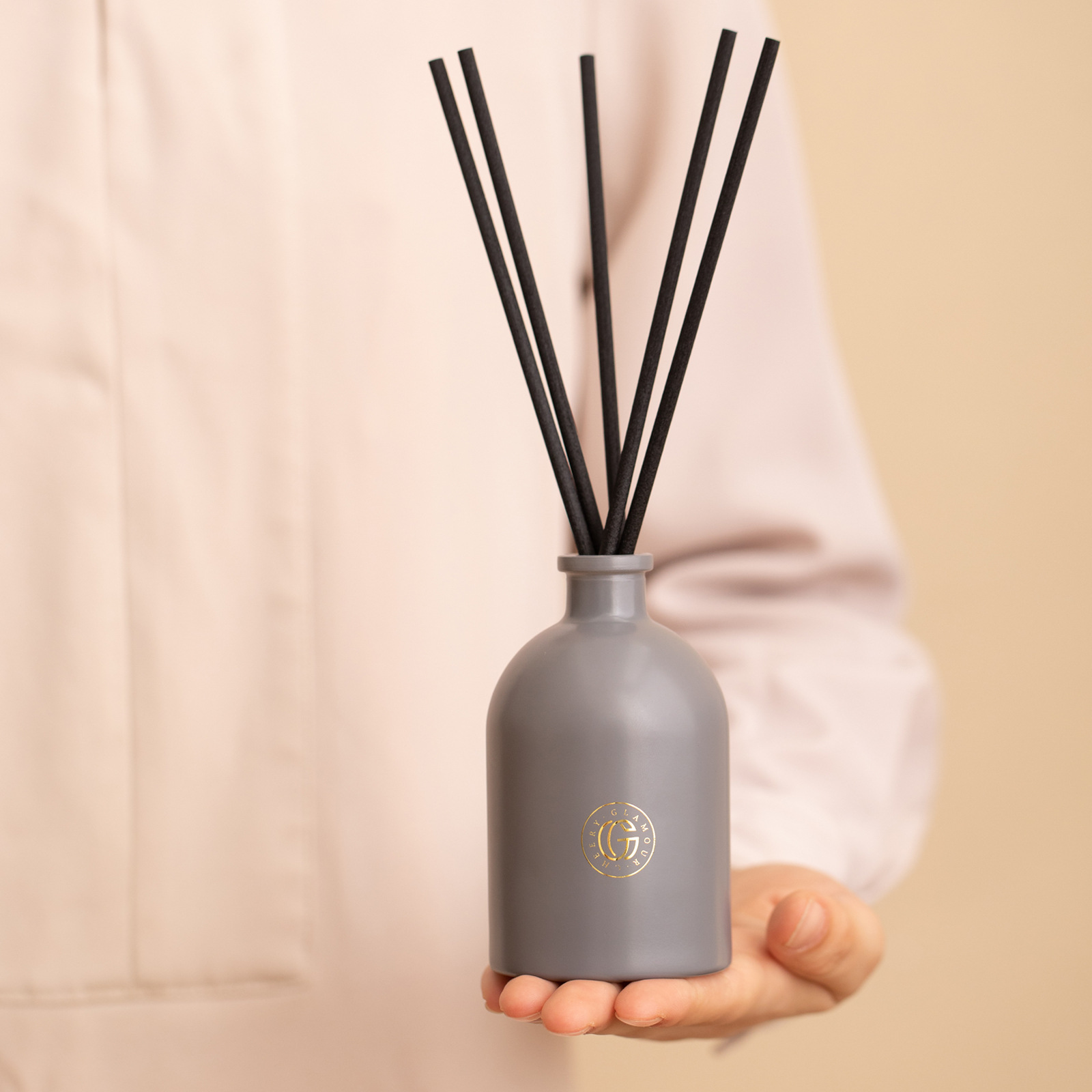 无火香薰精油藤条挥发液香水摆件家用室内酒店厕所除臭香氛厂