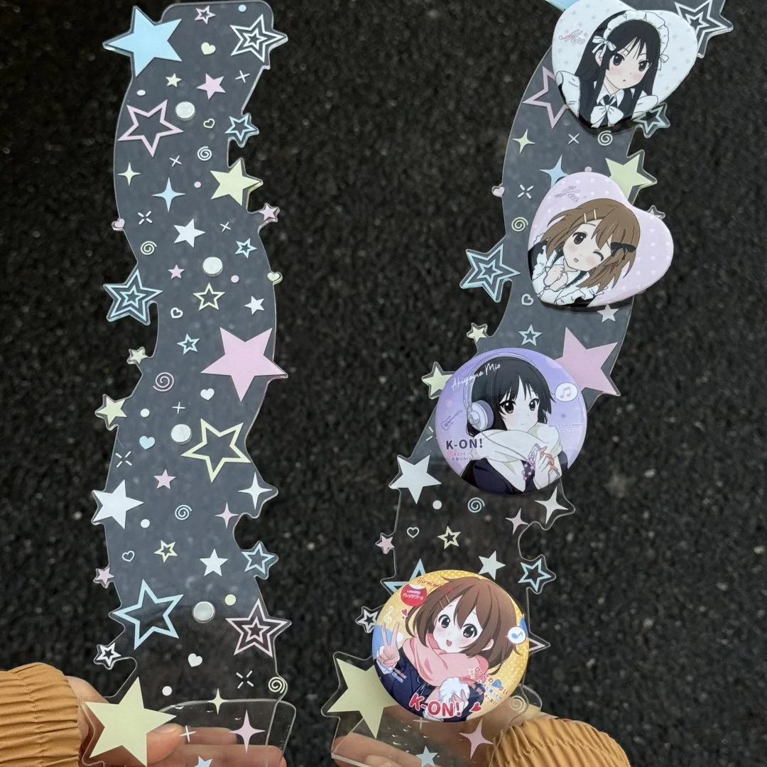 ins星星亚克力吧唧展示架谷美收纳拖可磁吸桌面支架立牌拍照道具