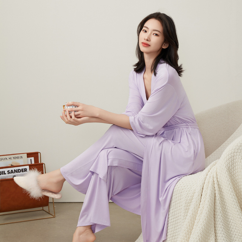 维多利亚带胸垫睡衣女长袍三件套