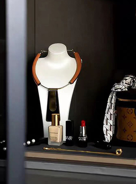 样板房衣帽间梳妆台摆件项链口红包包托盘摆设道具展厅软装饰品