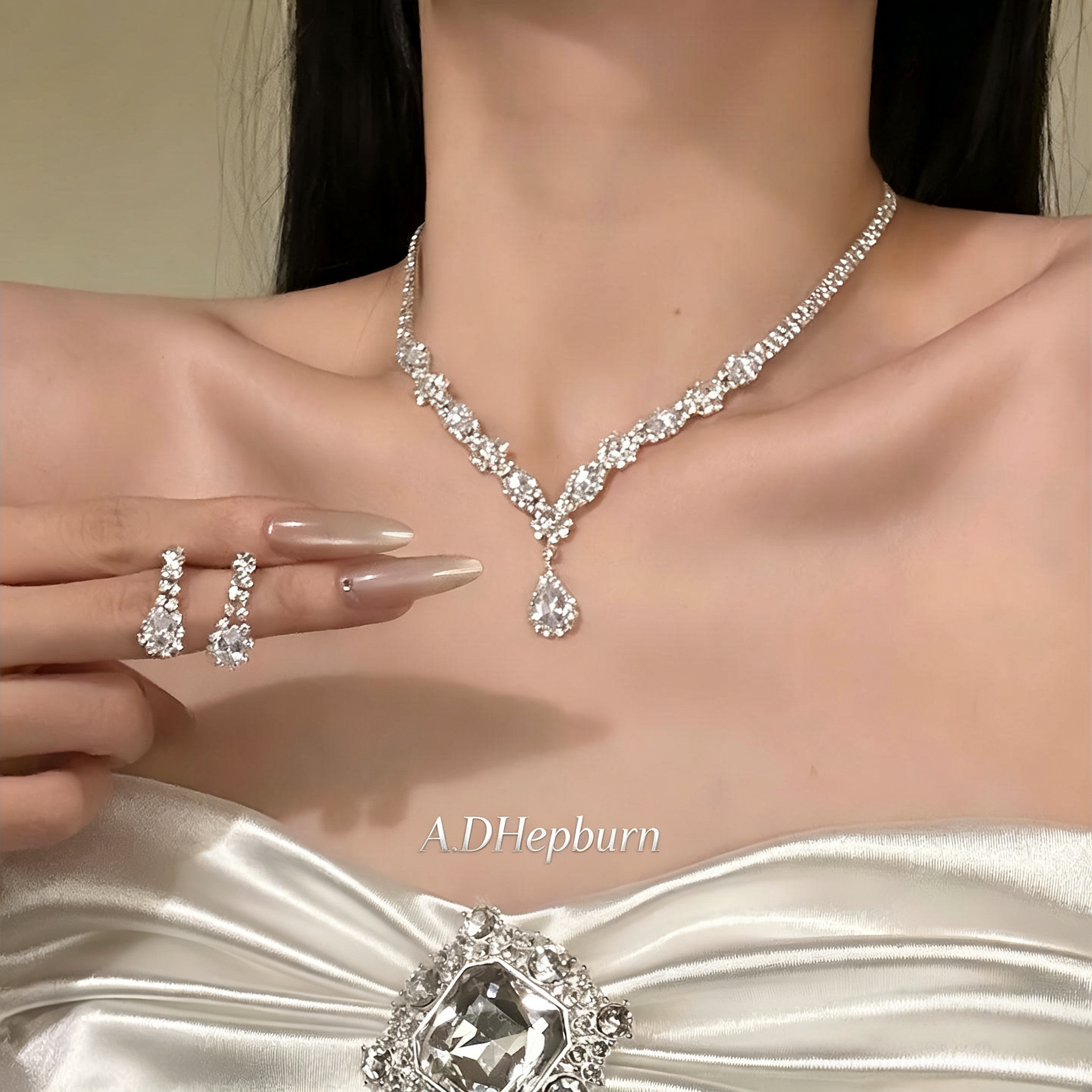 A.DHepburn钻石锁骨链女高奢轻奢