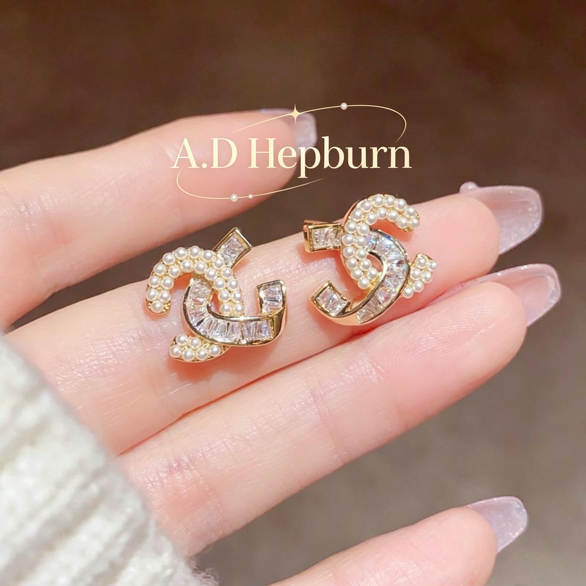 A.DHepburn双C镶钻珍珠耳钉