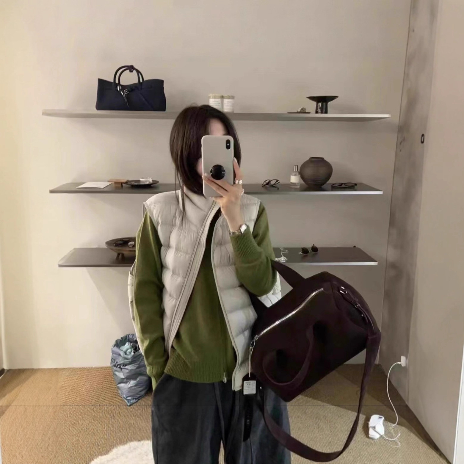 立领排骨轻薄羽绒服马甲女2025新款巨好看短款高级感外穿背心外套