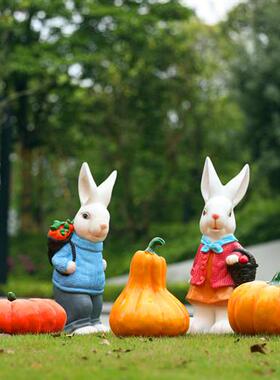 玻璃钢创意卡通兔子雕塑户外花园林商场校园楼盘草地景观装饰摆件