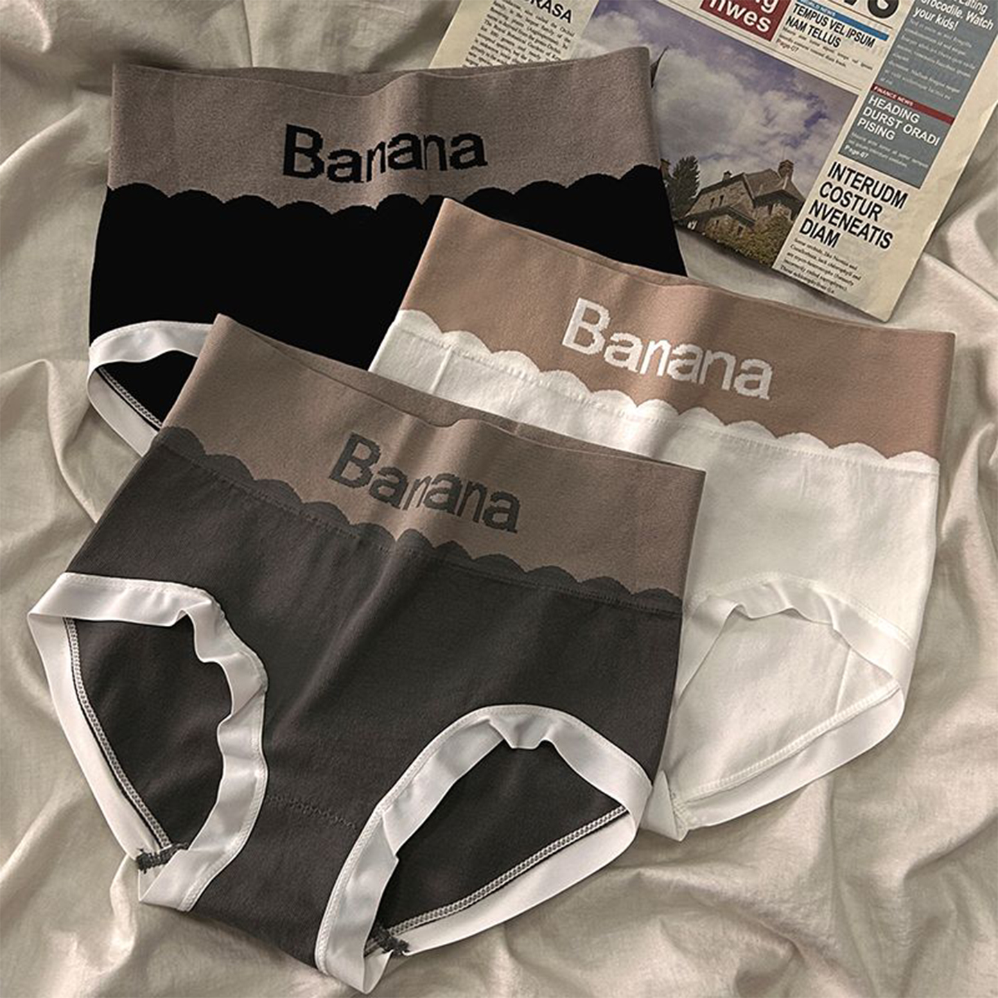 高腰无痕字母三角裤抗菌透气包臀