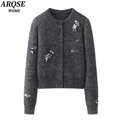 艾诺丝旺京官方旗舰店2025冬手工钉珠亮片针织衫开衫毛衣外套4113