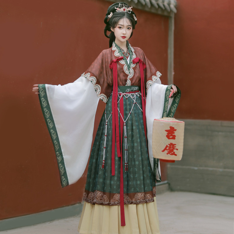 汉服女唐制新款褙子中国风套装