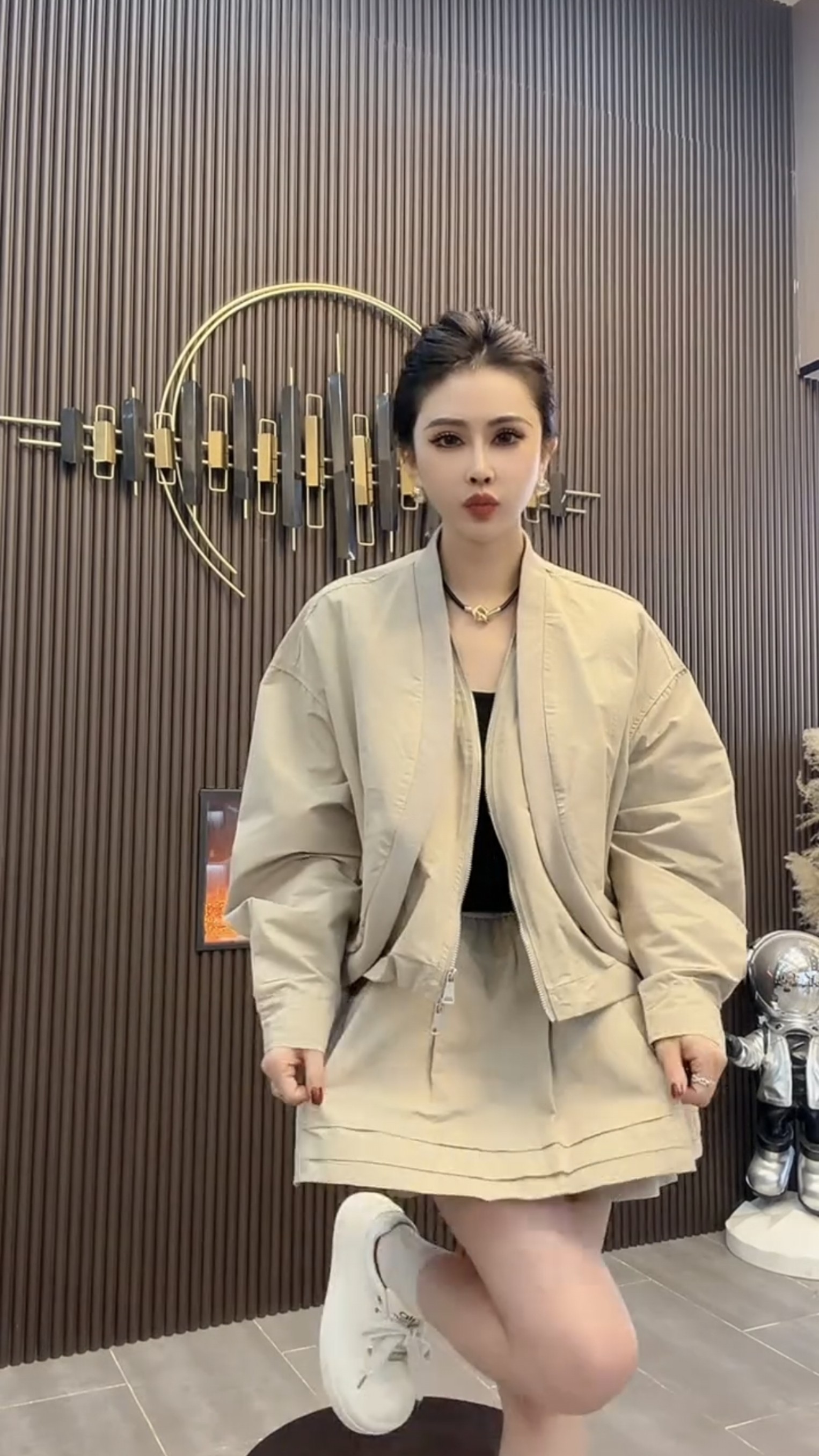 时尚套装女2026春季新款欧货洋气拼接棒球服短外套A字短裙两件套