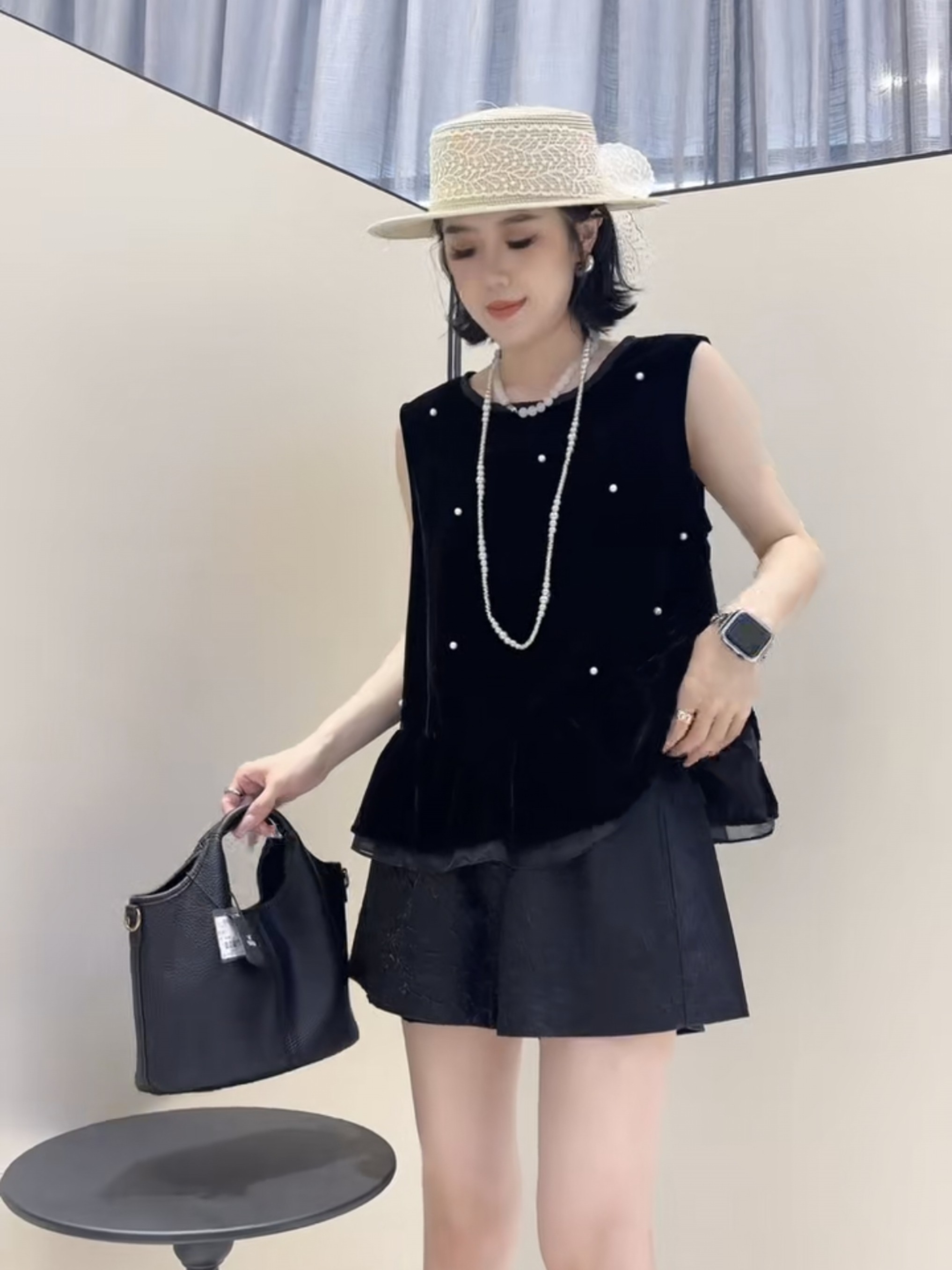 欧货重工圆领钉珠欧根纱拼接无袖上衣女夏时尚宽松百搭背心小衫