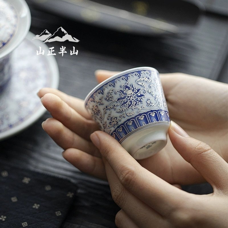 轻奢银纹青花连理枝慧运茶杯