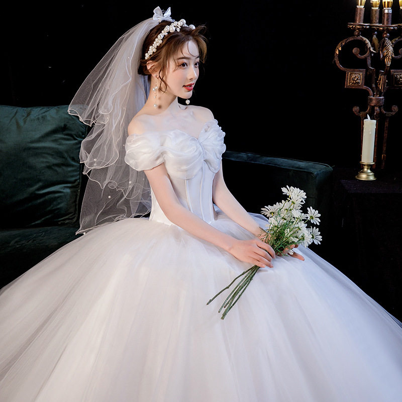 2024新款新娘法式泡泡袖公主婚纱小个子齐地一字肩简约仙女蓬蓬裙