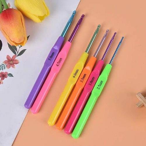 6pcs/set Multifunctional Plastic Handle Aluminum Crochet