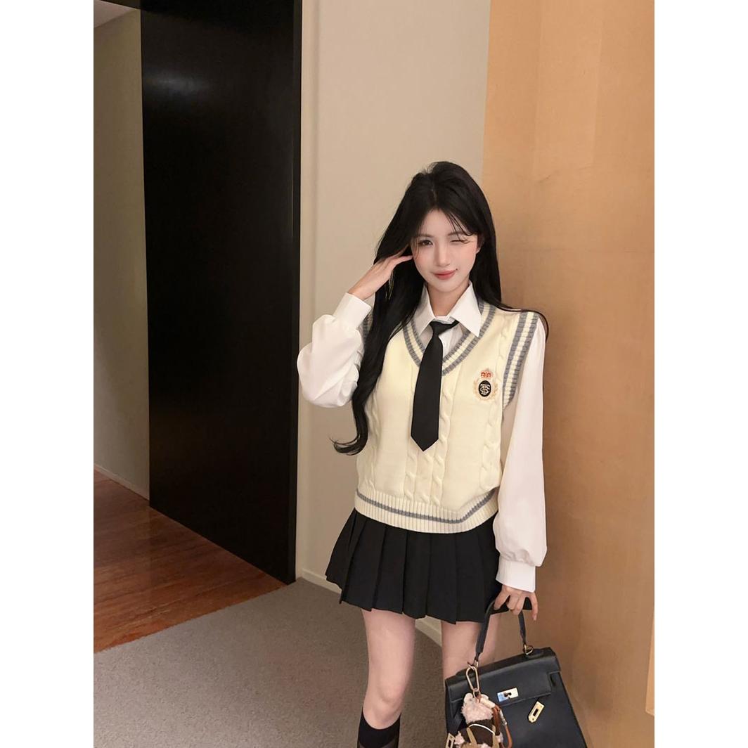 学院风jk制服刺绣马甲背心叠穿白衬衫百褶短裙三件套装