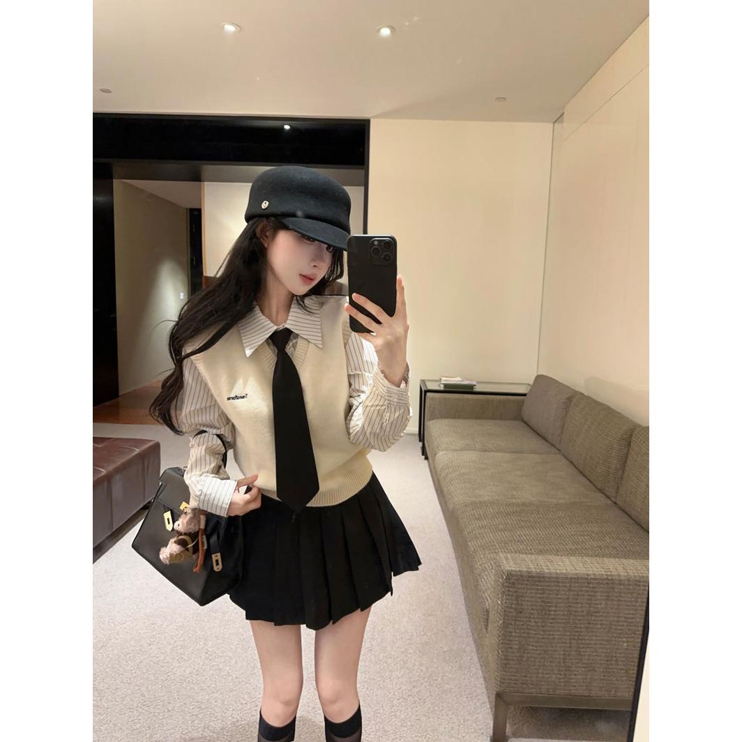学院风套装假两件条纹拼接针织毛衣叠穿衬衫+高腰百褶裙