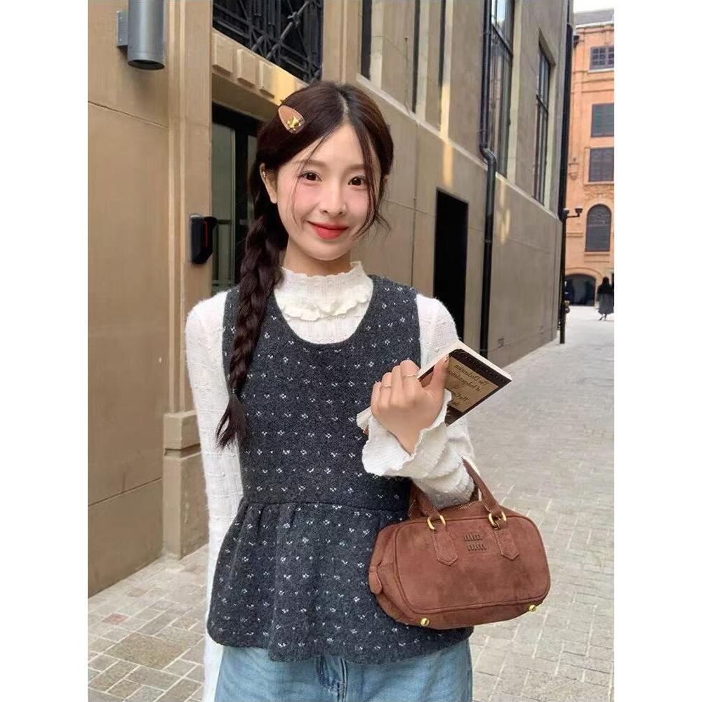 陆小团团爱心毛衣背心韩系秋季显瘦甜美韩系复古温柔气质显瘦上衣