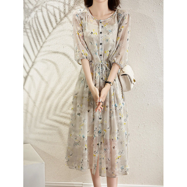 碎花长裙法式短袖连衣裙设计感小众2025夏季新款秋季中长裙子女装