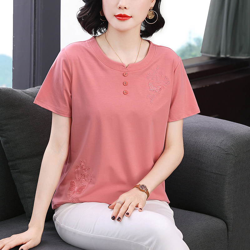 流行妈妈装纯色刺重工绣短袖T恤女夏季显瘦纽扣装饰洋气大码上衣