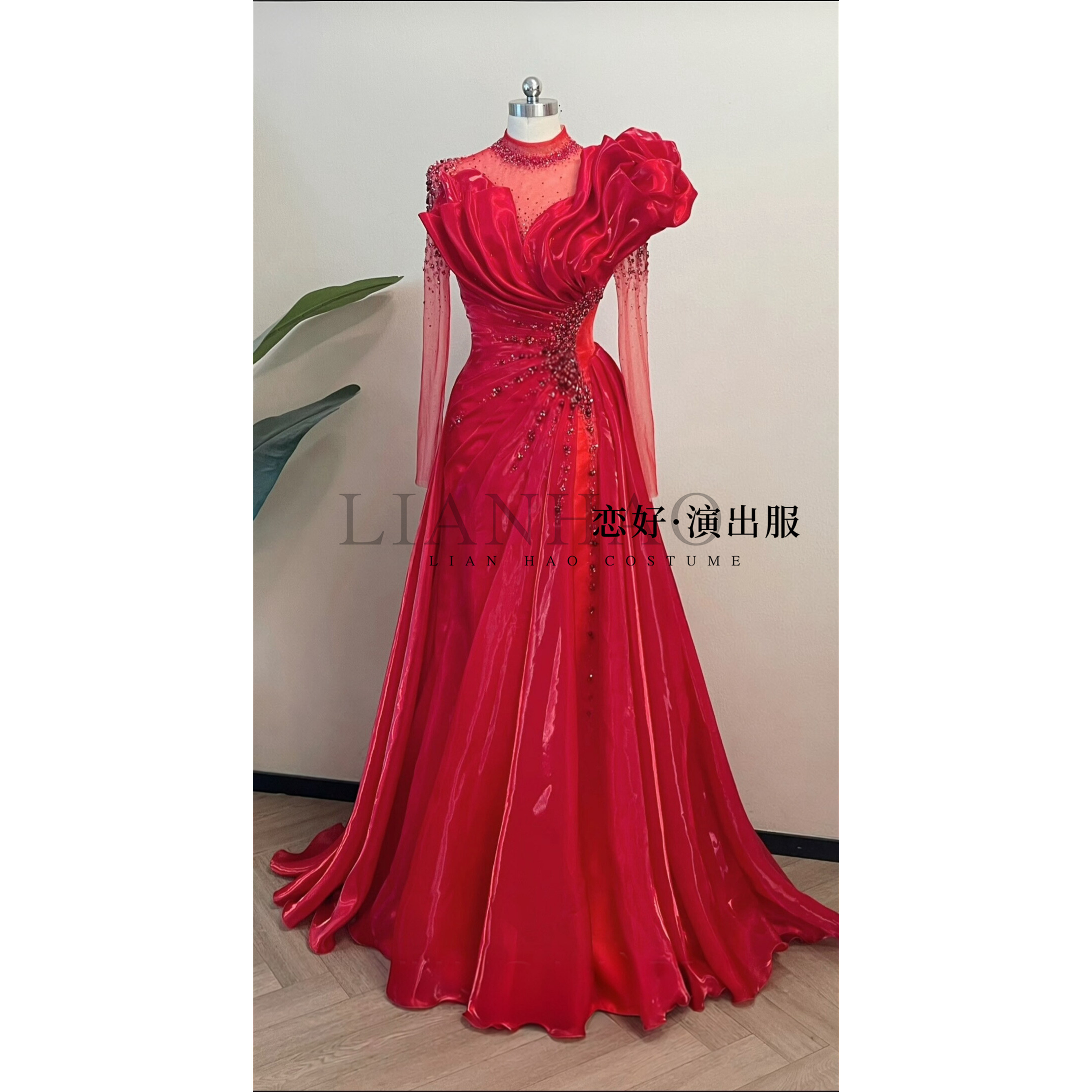 恋好演出服新款中国红重工显瘦美声礼服舞台表演独唱艺考演出服 - 实物图