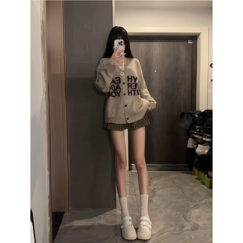 慵懒复古毛衣开衫女秋季穿搭针织衫上衣美式提花宽松毛织外套秋冬