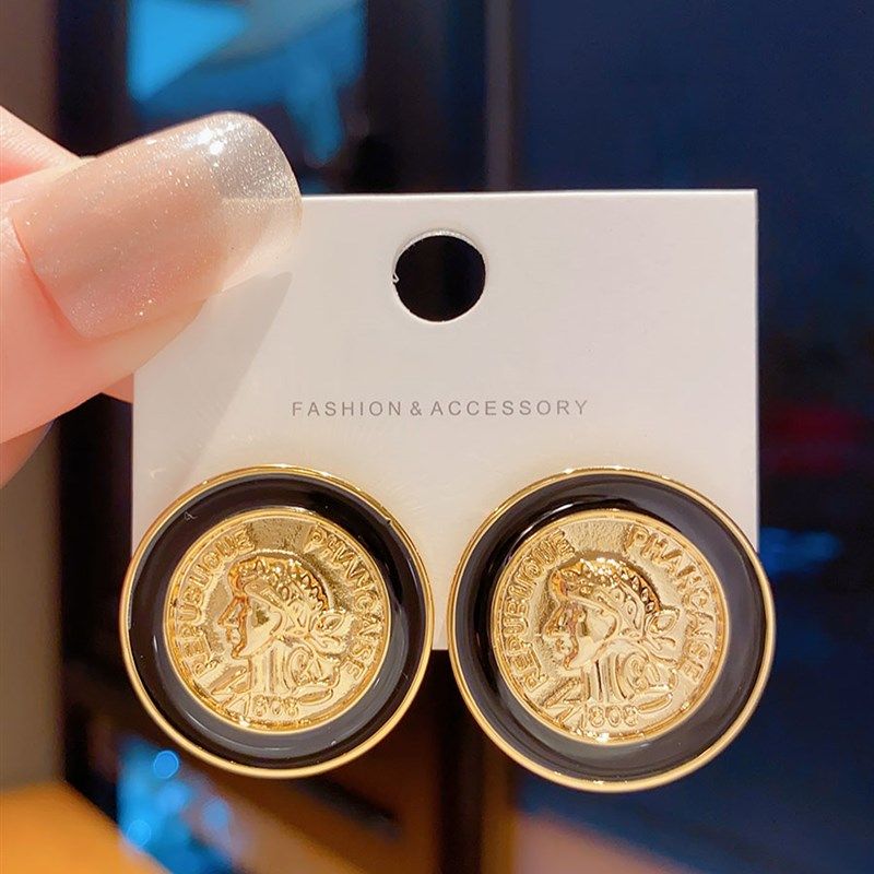 高级感夸张复古人像耳钉女小众设计18K金色O冷淡风气质大耳环耳饰,饰品/流行首饰/时尚饰品新,耳环,淘宝优惠券,粉丝福利购,淘宝优惠卷
