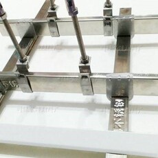 Потолочная балка 304不锈钢卫生间集成吊顶铝扣板轻钢龙骨架全套配件送边线抗腐蚀