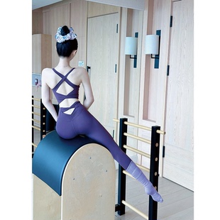 普拉提瑜伽服套装女士性感交叉扭结美背内衣高强度外穿训练健身裤