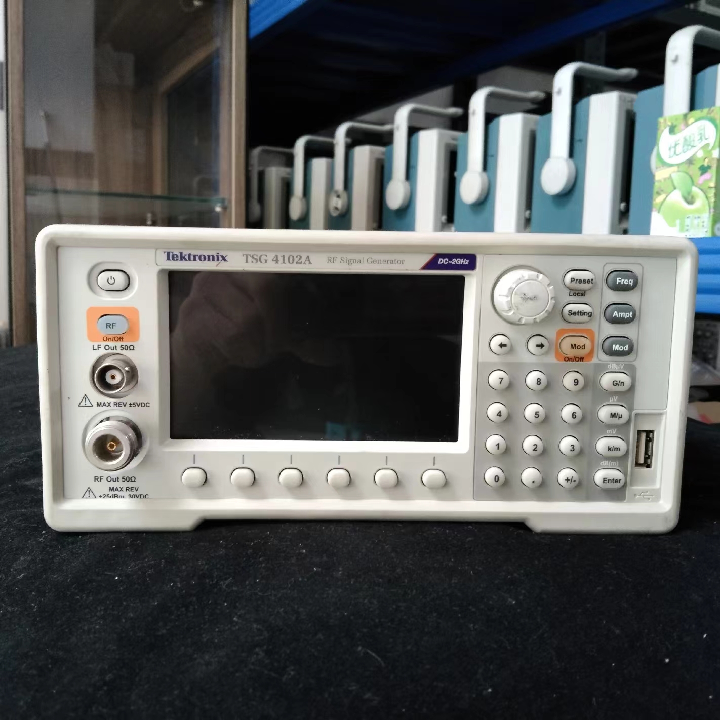 美国泰克TSG4102A TSG4104A TSG4106A FCA3120 RF矢量信号发生器