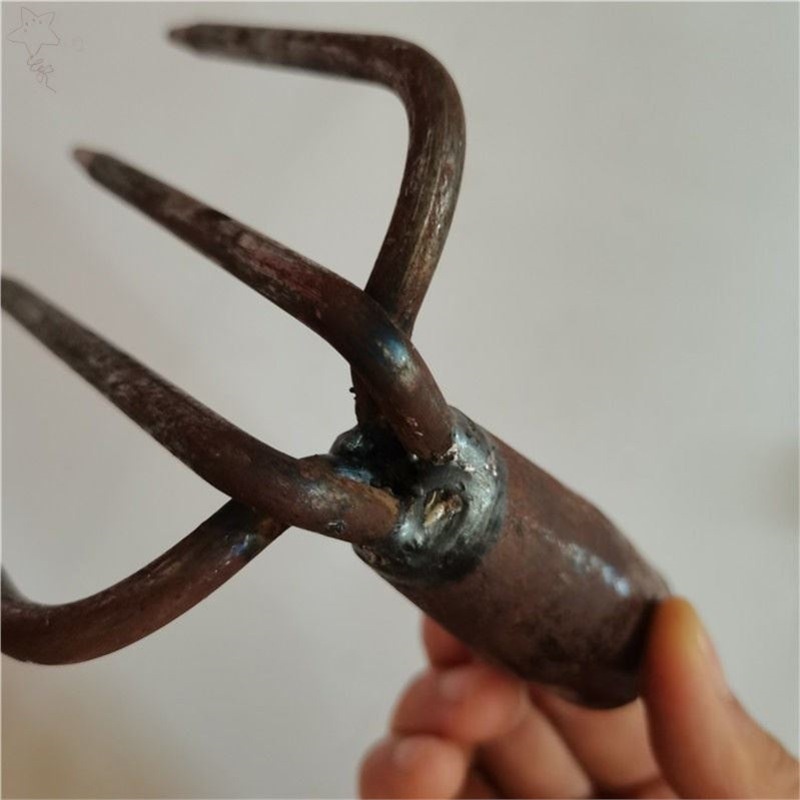 四齿锄头挖地三齿锄头农用老式翻地开荒农具多功能全钢松土耙子挖