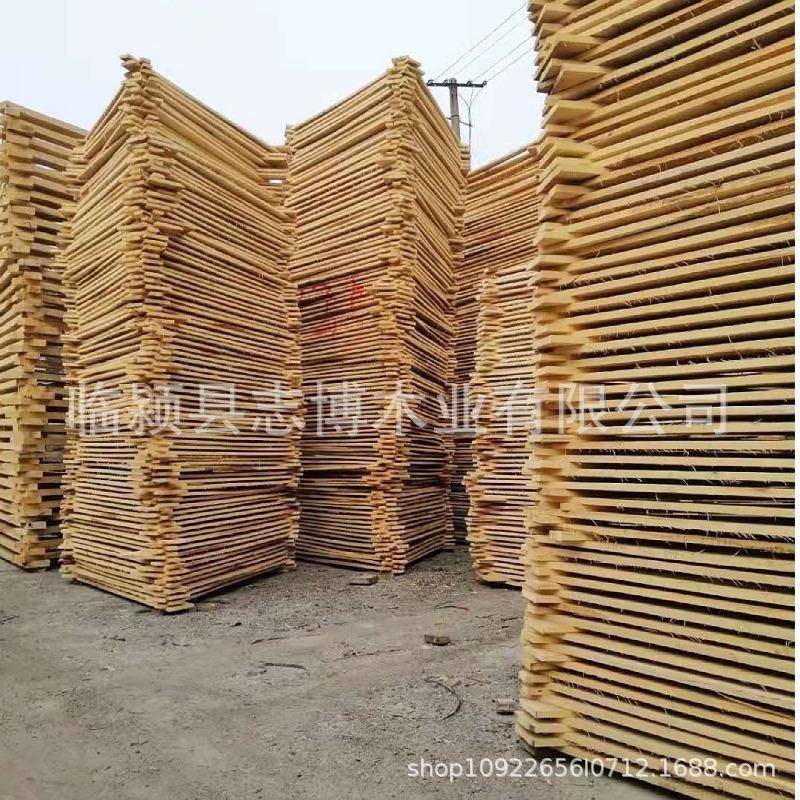 河南 杨木板子的厂家 实木板材厂家 家装无节白杨木 白杨木原木