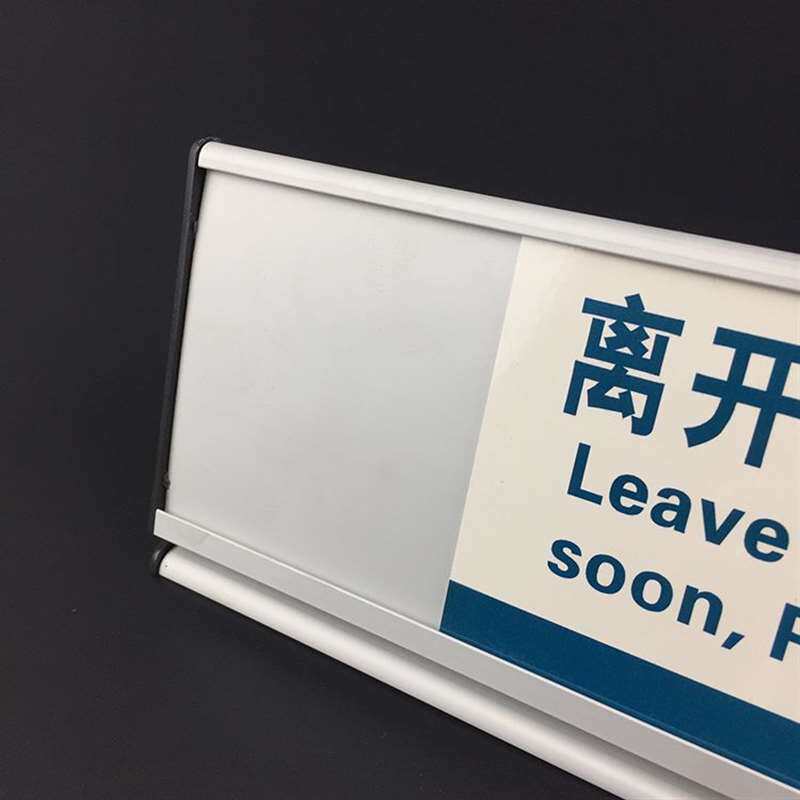 离开一会马上回来请稍等提示牌三角台牌桌牌收银马上回来