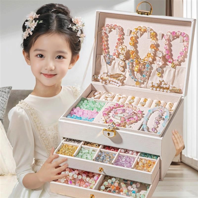 小女孩做手工的玩具圣诞节儿童手链串珠手串手工diy材料玩具女孩