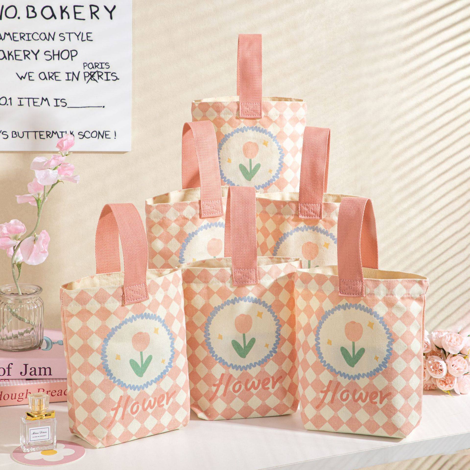 帆布包简约便携2025新款宝宝礼物手拎包饭盒袋收纳可爱礼品礼物袋,节庆用品/礼品,伴手礼,淘宝优惠券,粉丝福利购,淘宝优惠卷