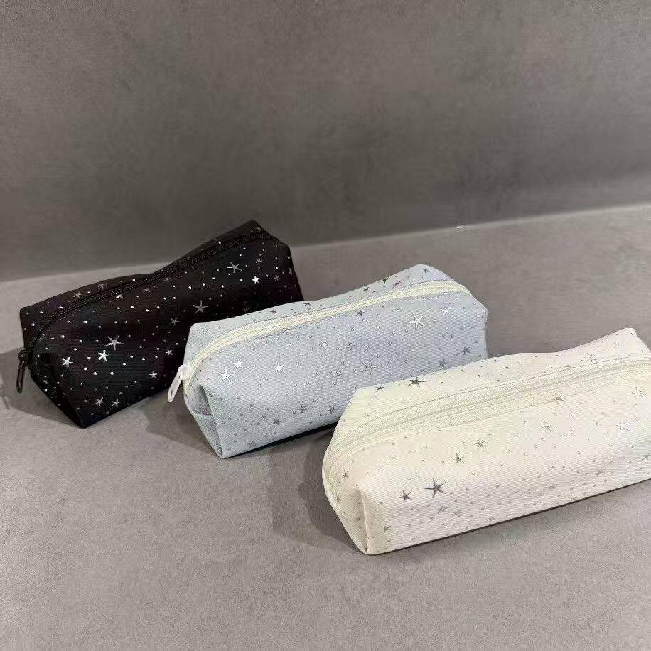 笔袋星星印花便携收纳洗漱手拿包