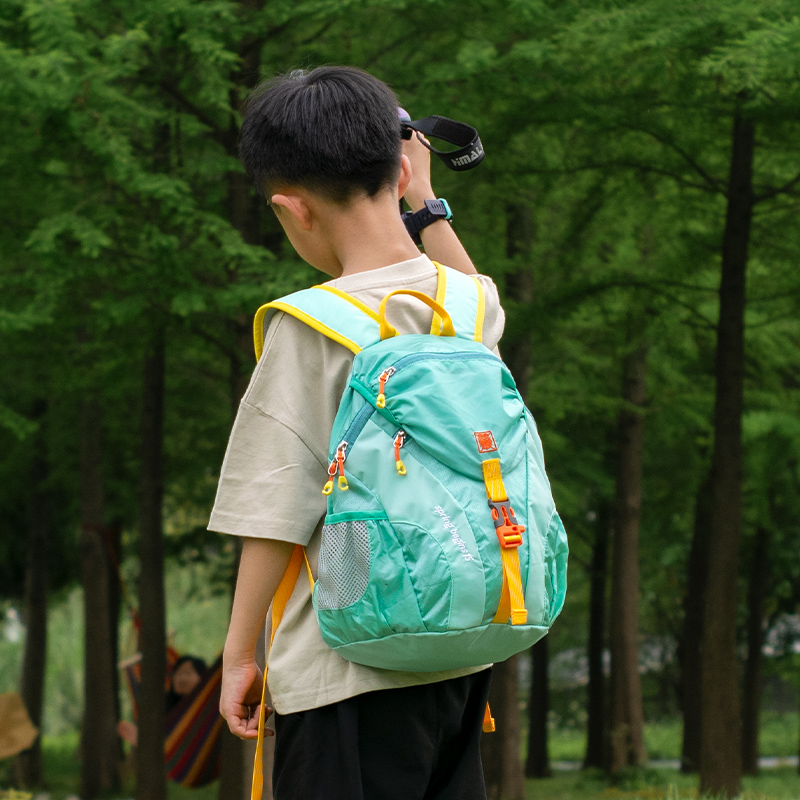 户外儿童出游小背包男孩轻便外出研学旅行双肩包小学生登山旅游包