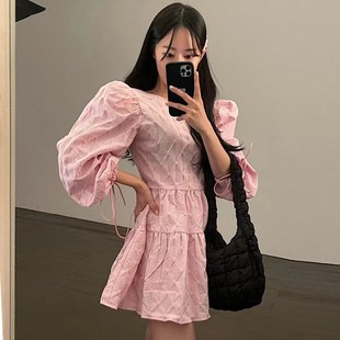 韩国chic夏季 A字连衣裙短裙女 法式 甜美圆领肌理感收腰显瘦泡泡袖