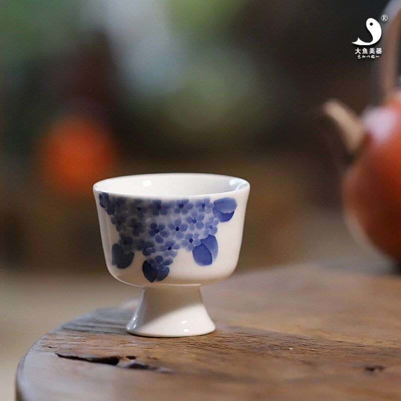 大鱼美器 青花高足绣球花杯 女士茶具陶瓷茶杯手工手绘杯子主人杯