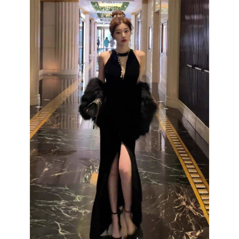 晚礼服高级感轻奢气质名媛风宴会敬酒服黑色性感挂脖连衣裙女