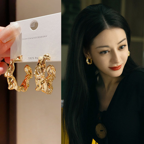 新款金色褶皱设计大耳夹女高级