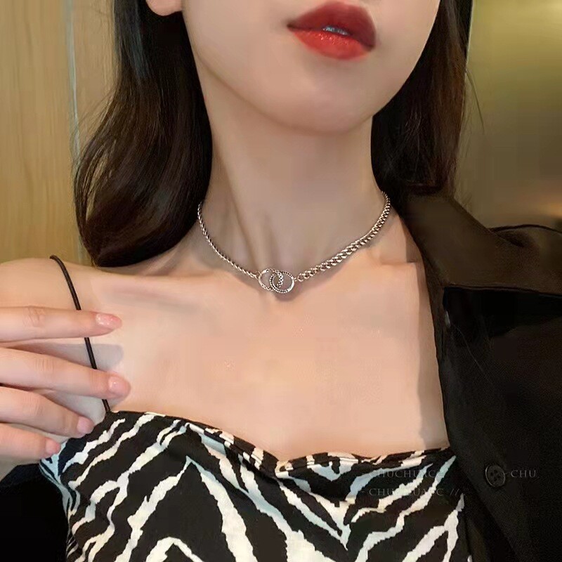 君鸿月双环圈圈项链女轻奢小众设计感锁骨链ins冷淡嘻哈风颈链