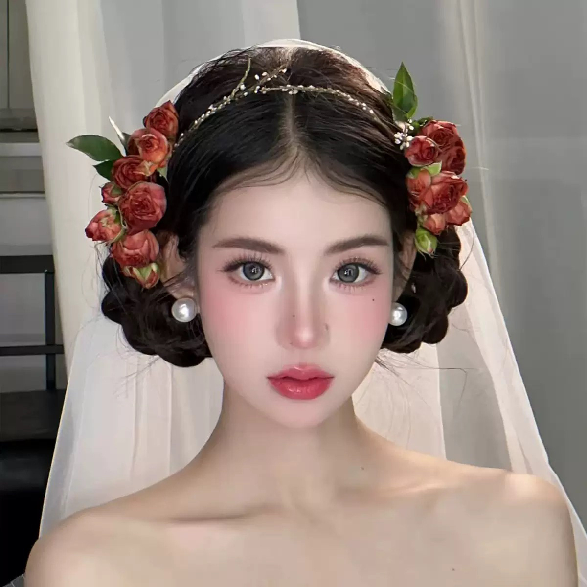 复古红色花朵婚礼花环女新款港风新娘头花发箍敬酒服盘发造型头饰