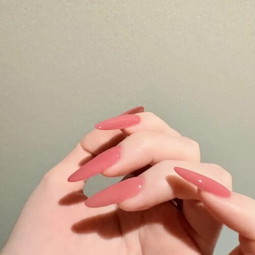 纯手工显白纯色穿戴甲梅粉色长款美甲假指甲成品小红书爆款杏仁甲