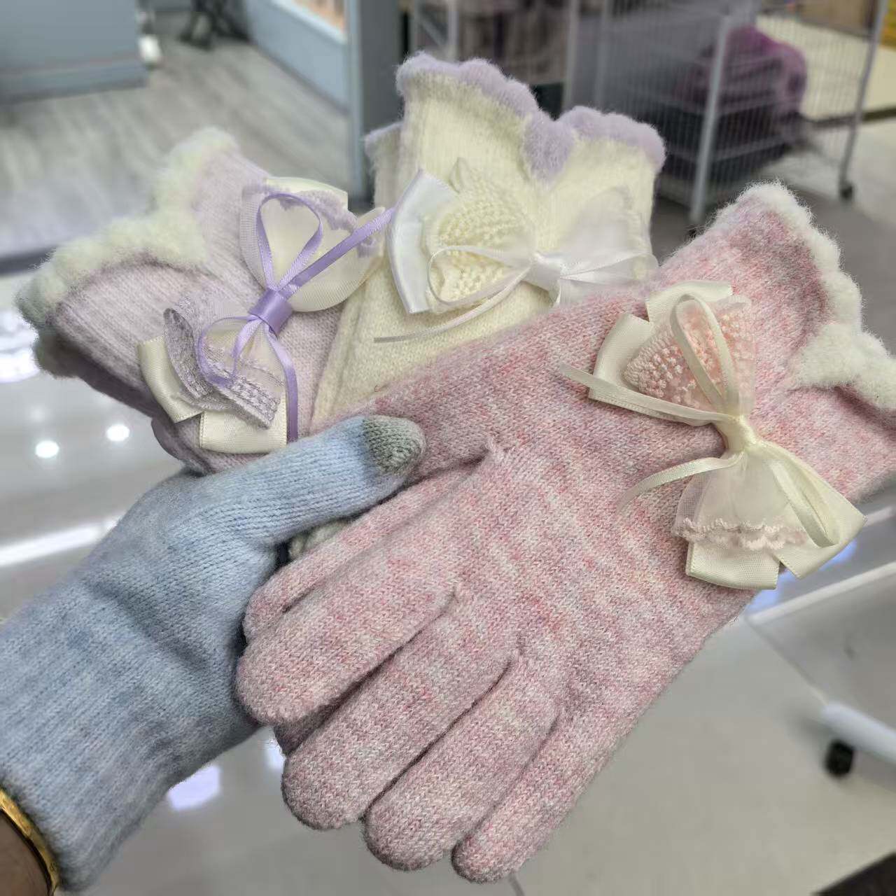 新款手套女款秋冬季含羊